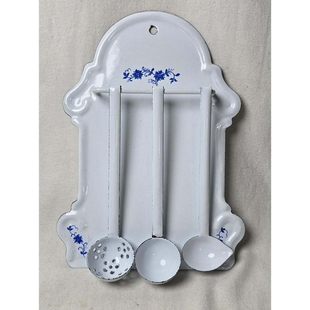 Antique‎ Child's 4 Piece Ladle & Strainer Set In White Enamel W/ Blue Decor. EUC